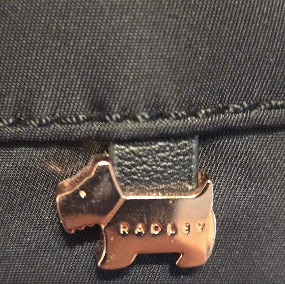 Radley London Pocket Essentials Medium Ziptop Backpack - Black & Rose Gold - Picture 9 of 15